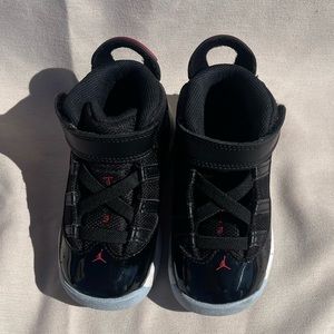 Todler Jordan sneakers size 7c